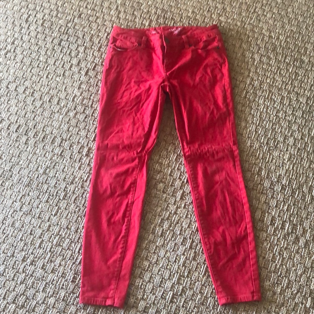 Red skinny jeans